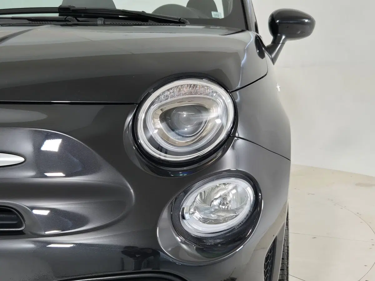 Abarth 595 Cabrio usata a Torino (18)