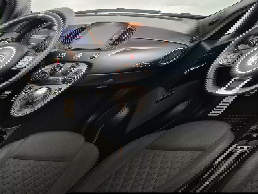 Abarth 595 Cabrio usata a Torino (8)