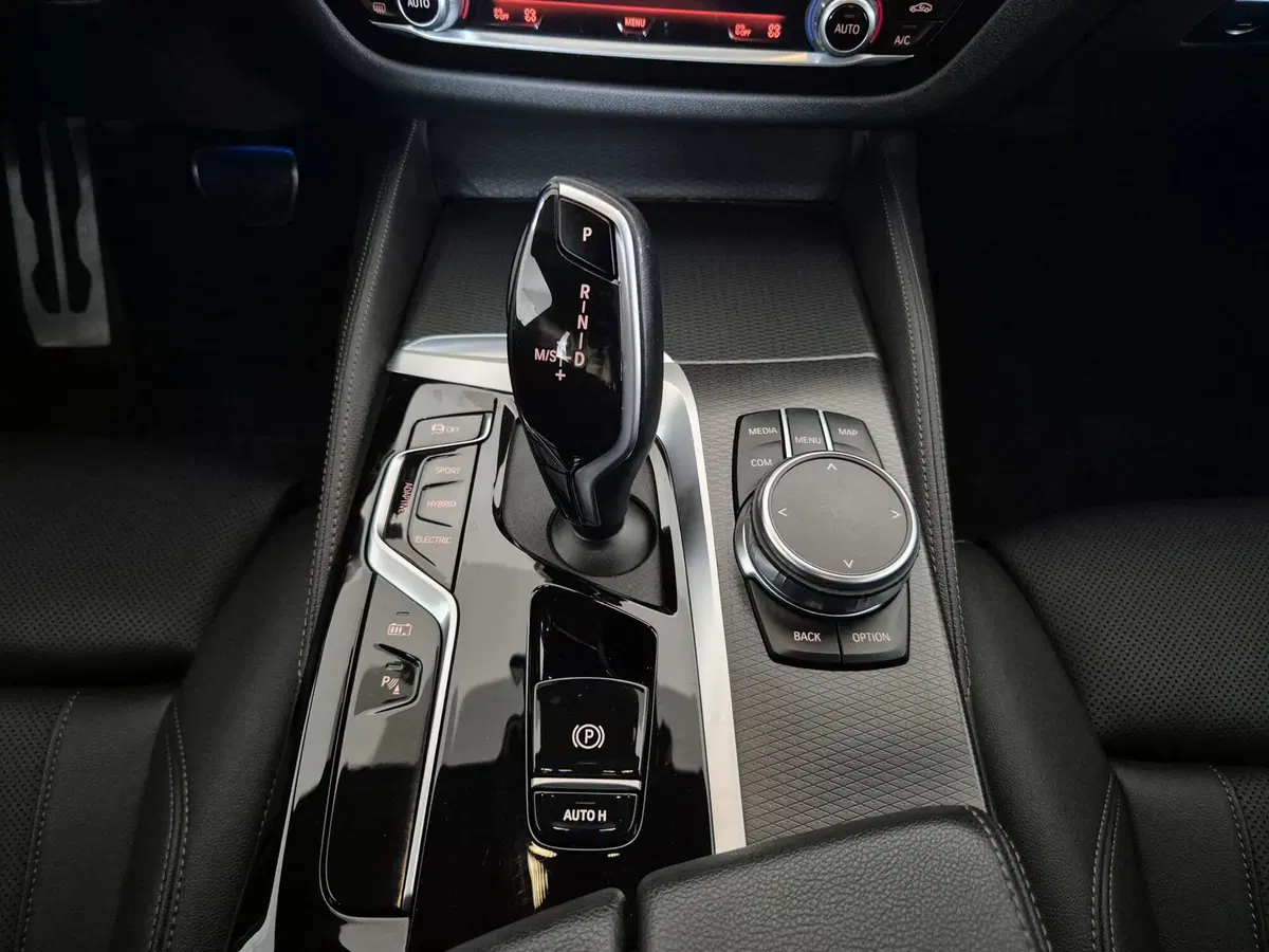 BMW Serie 5 Touring usata a Torino (11)