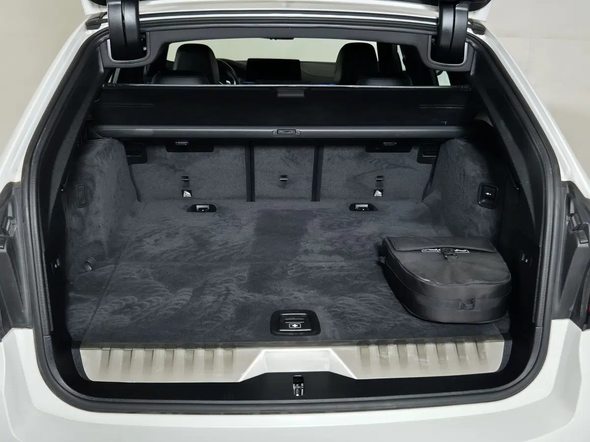 BMW Serie 5 Touring usata a Torino (13)