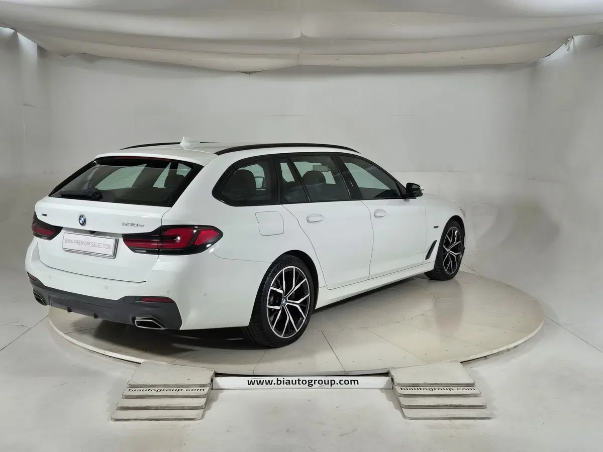 BMW Serie 5 Touring usata a Torino (5)