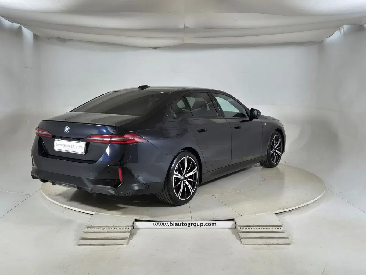 BMW Serie 5 usata a Torino (5)