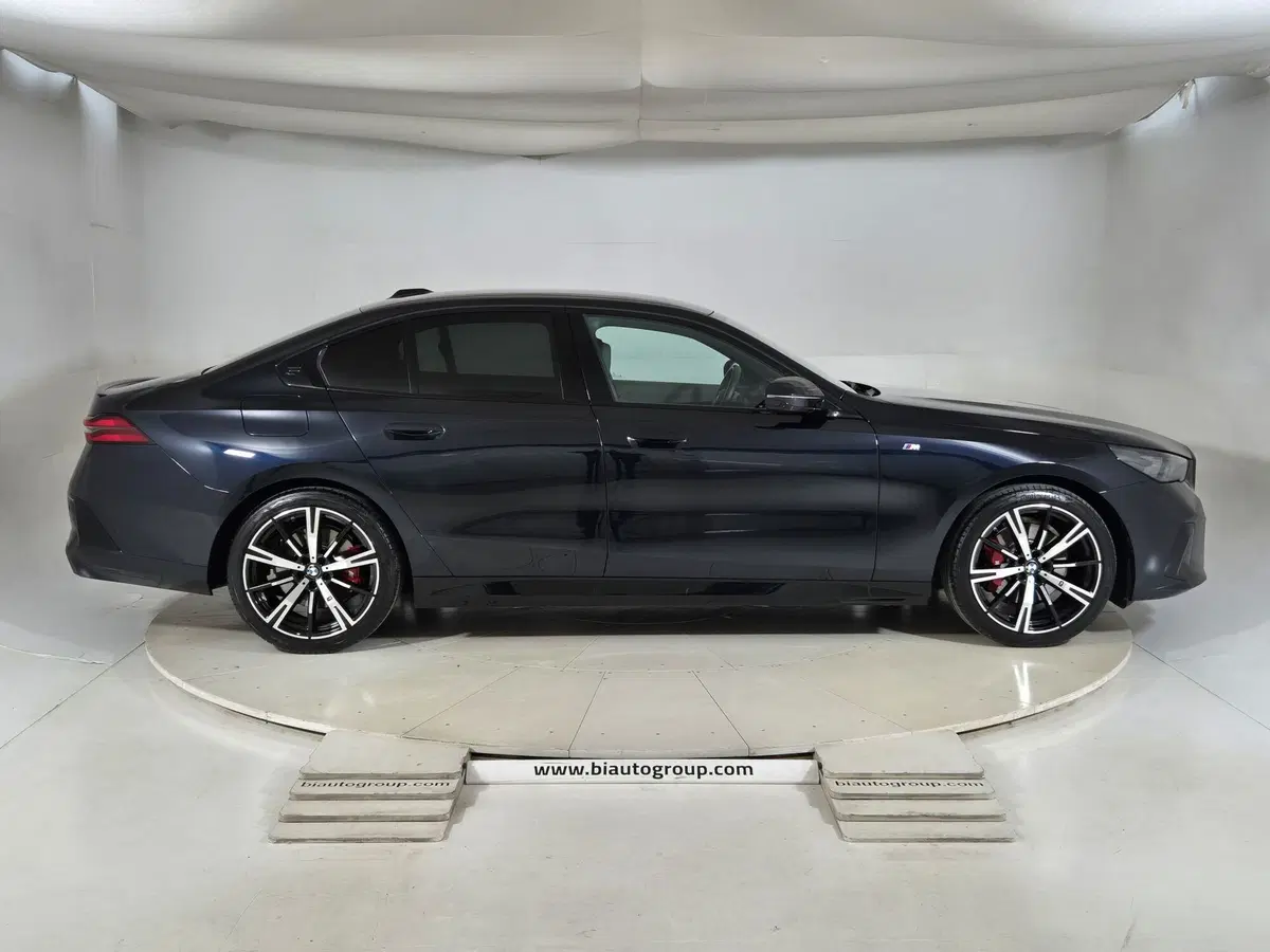 BMW Serie 5 usata a Torino (6)