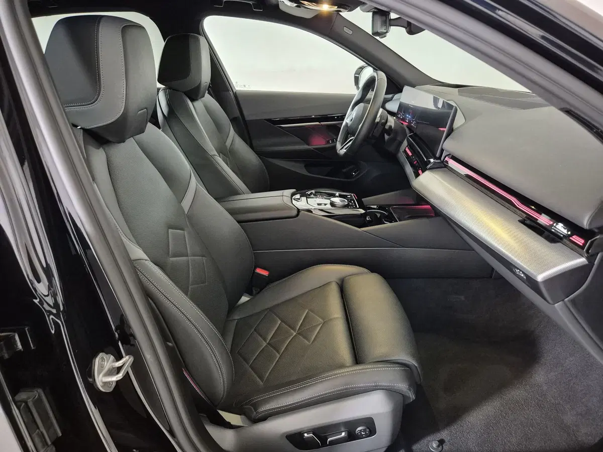 BMW Serie 5 usata a Torino (9)