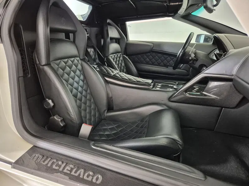 Lamborghini Murciélago Cabrio usata a Torino (9)