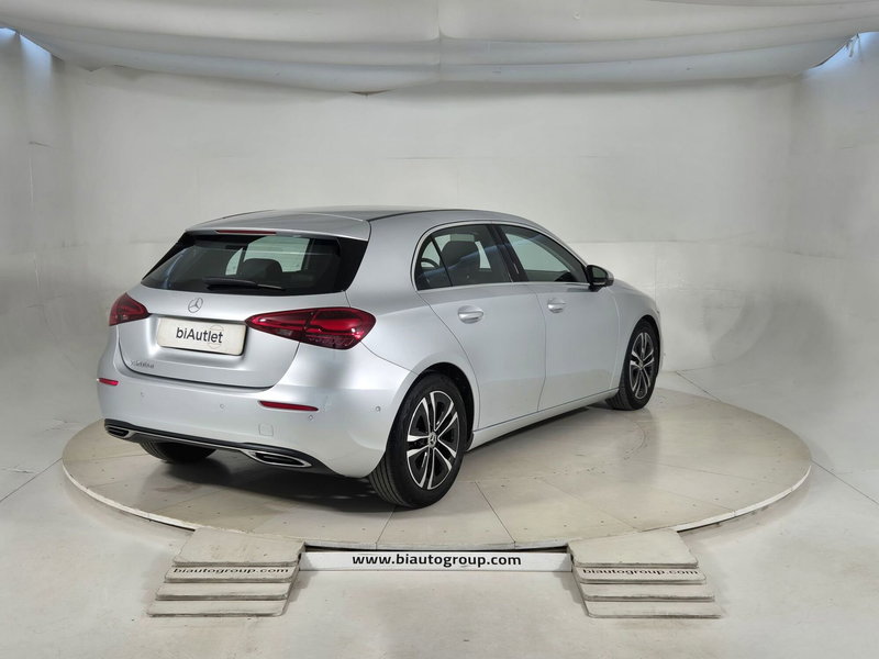 Mercedes-Benz Classe A Sedan usata a Torino (4)