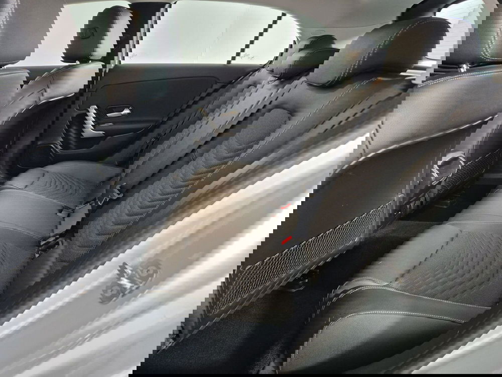 Mercedes-Benz Classe A Sedan usata a Torino (7)