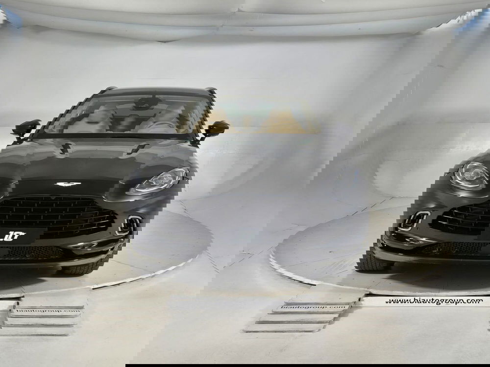 Aston Martin DBX usata a Torino (2)