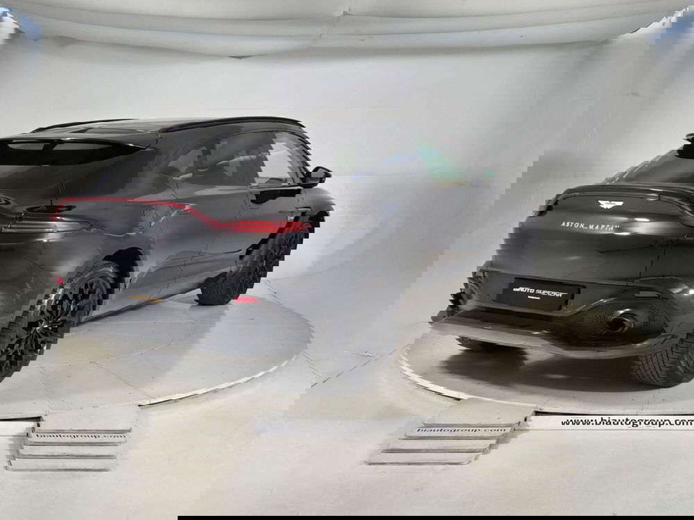 Aston Martin DBX usata a Torino (4)