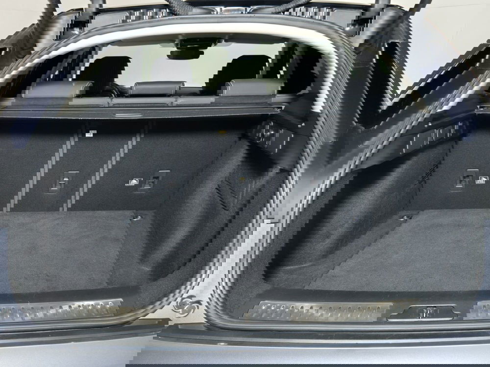 Land Rover Range Rover Velar usata a Torino (12)