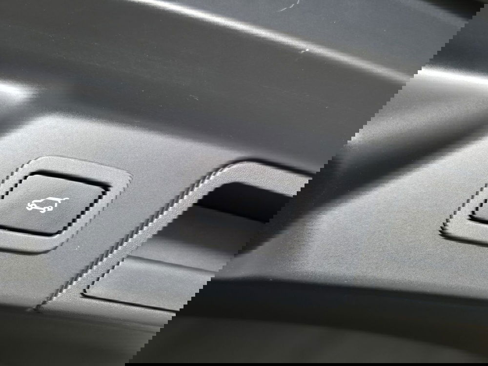 Land Rover Range Rover Velar usata a Torino (17)