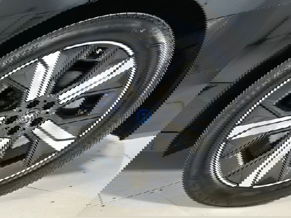 BMW iX usata a Torino (14)