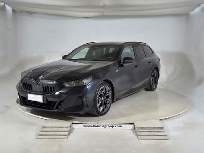 BMW Serie 5 Touring 520d  48V xdrive MSport Pro auto del 2024 usata a Settimo Torinese