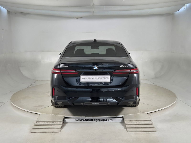 BMW Serie 5 usata a Torino (4)