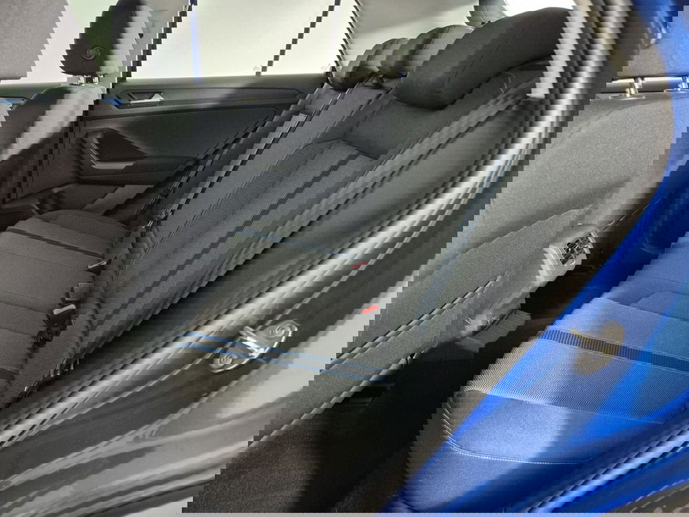 Volkswagen T-Roc usata a Torino (7)