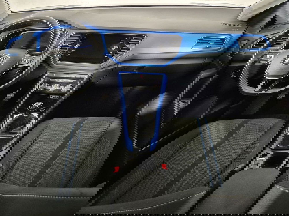 Volkswagen T-Roc usata a Torino (8)