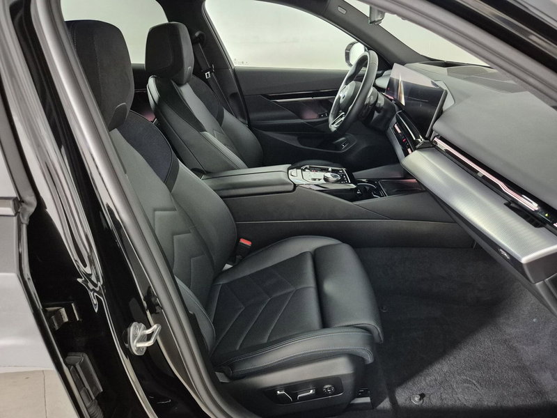 BMW Serie 5 Touring usata a Torino (10)