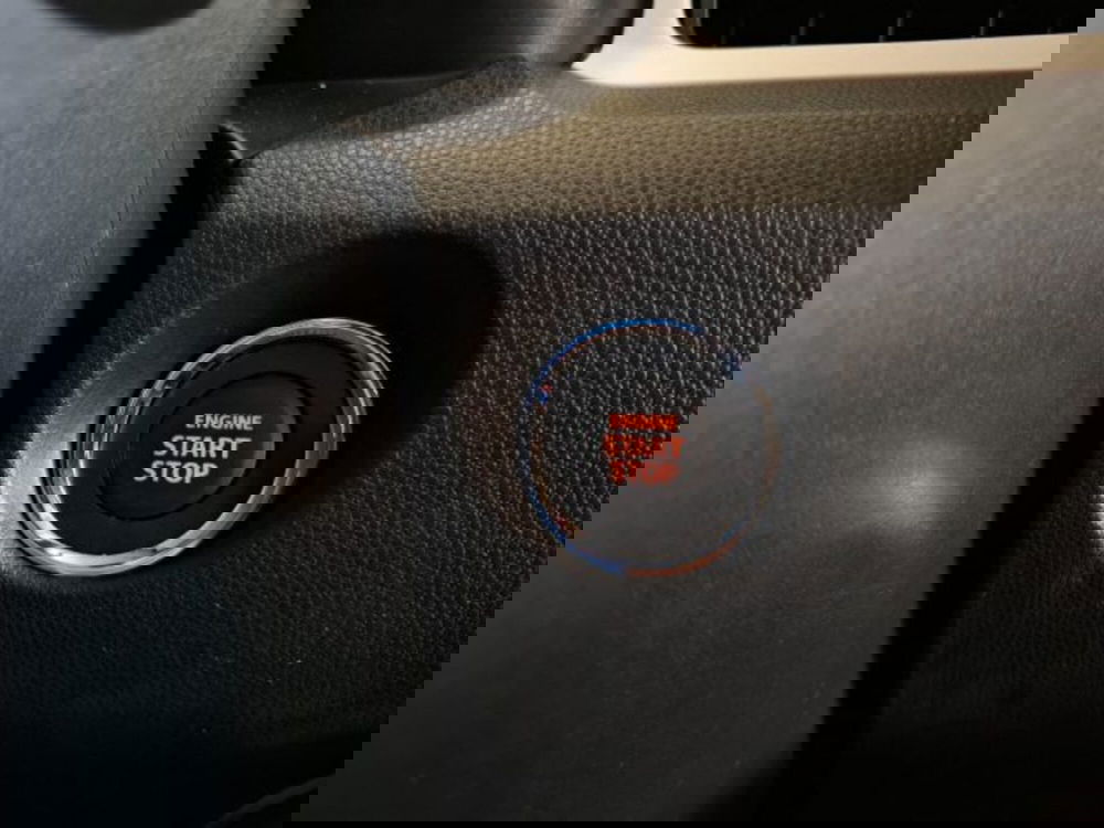 Suzuki Ignis usata a Reggio Emilia (9)