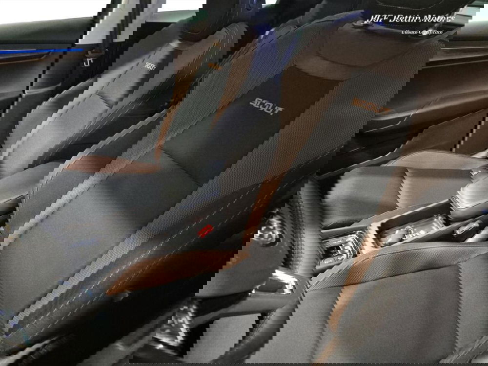 Skoda Karoq usata a Padova (13)