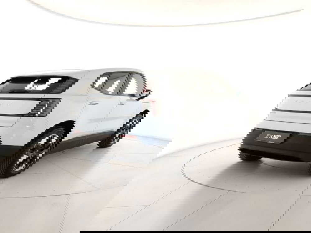 Volvo EX30 nuova a Modena (5)