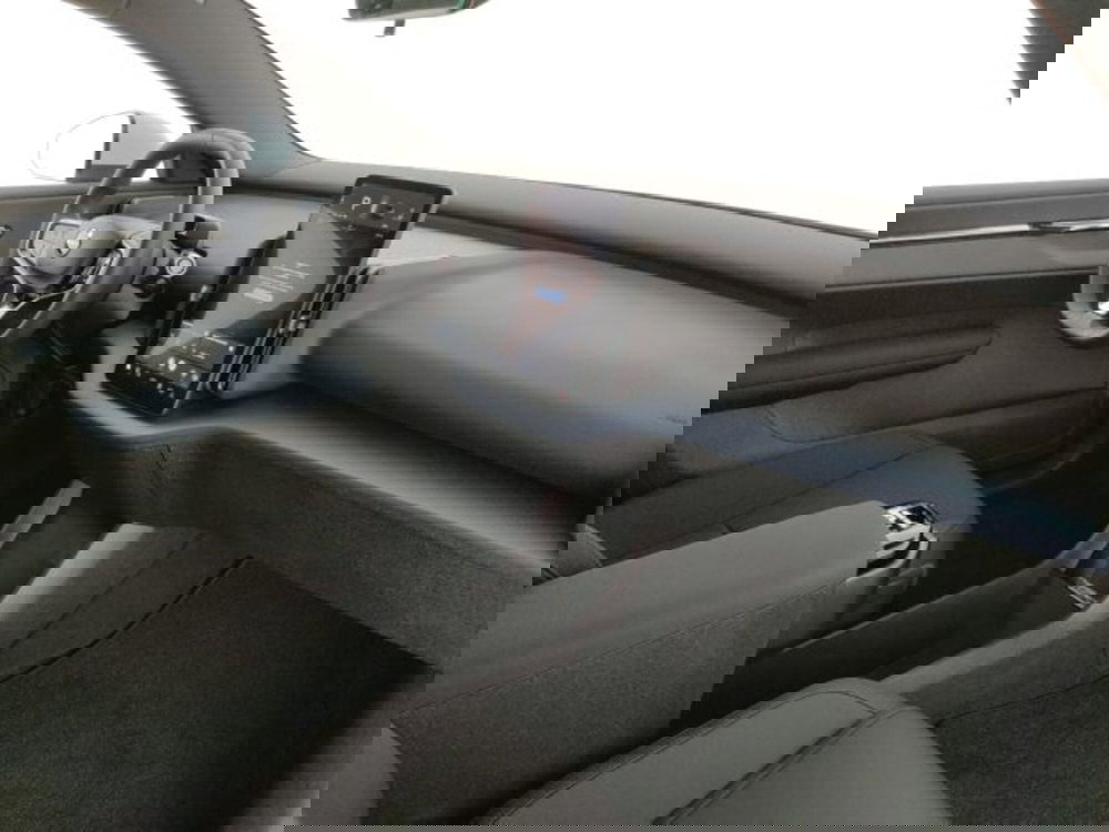 Volvo EX30 nuova a Modena (12)