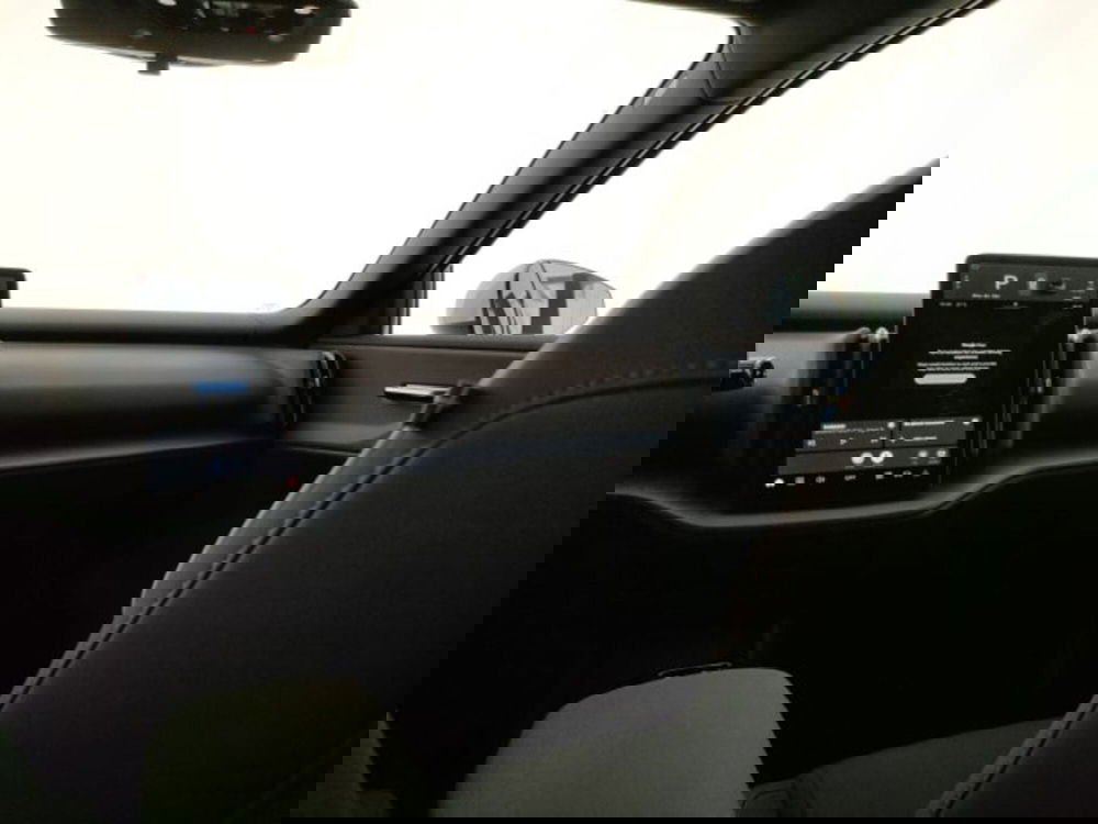 Volvo EX30 nuova a Modena (19)