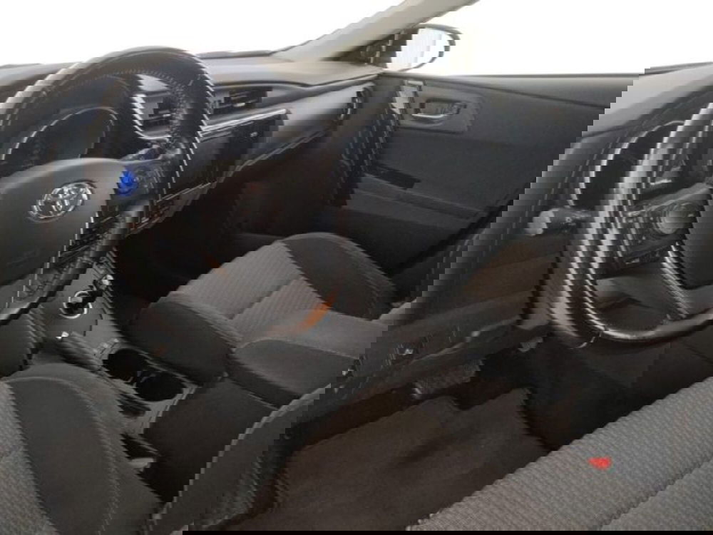 Toyota Corolla Touring Sports usata a Modena (9)