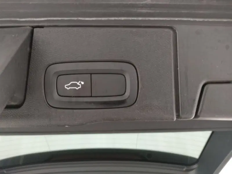 Volvo XC60 usata a Modena (18)