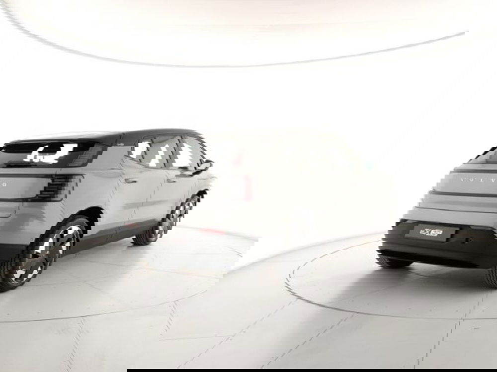 Volvo EX30 nuova a Modena (6)