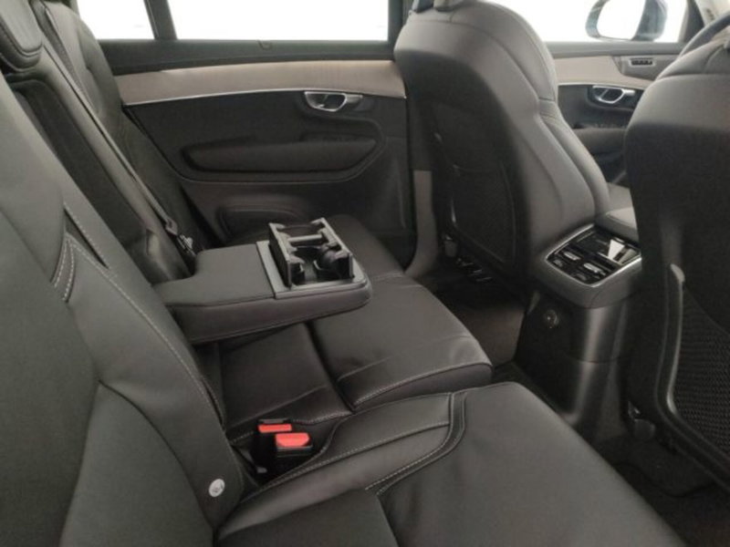 Volvo XC90 nuova a Modena (11)
