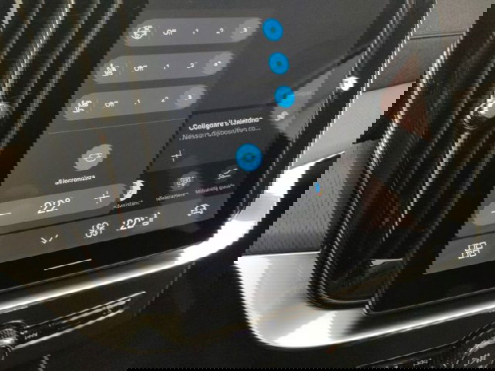 Volvo XC90 nuova a Modena (16)