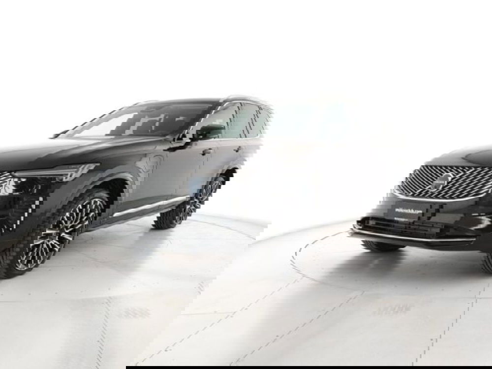 Volvo XC90 nuova a Modena (2)