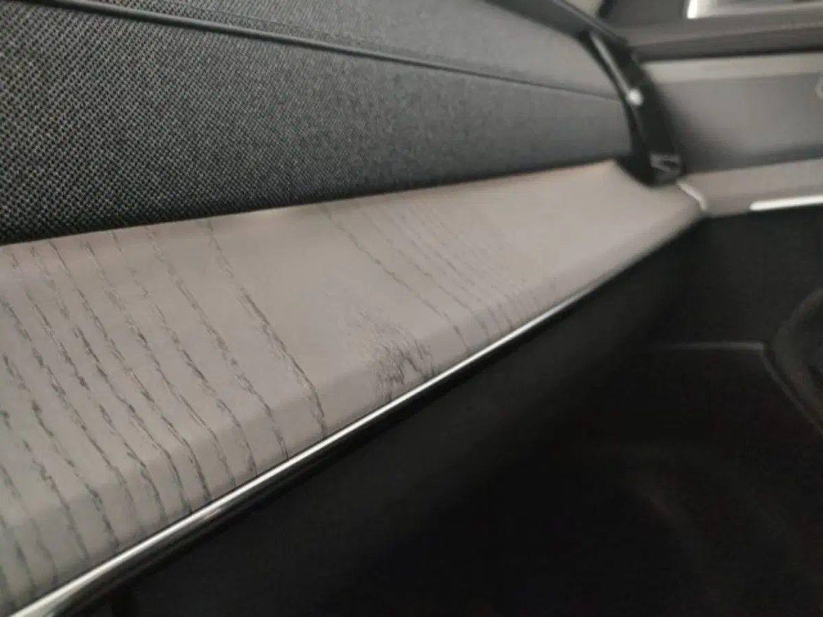 Volvo XC90 nuova a Modena (20)