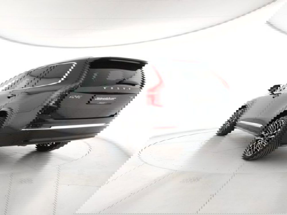 Volvo XC90 nuova a Modena (3)