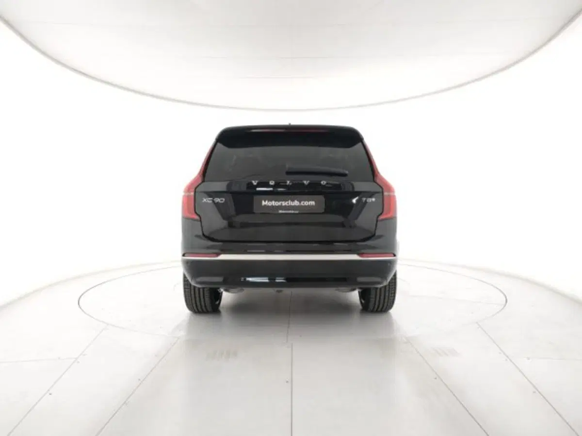 Volvo XC90 nuova a Modena (4)