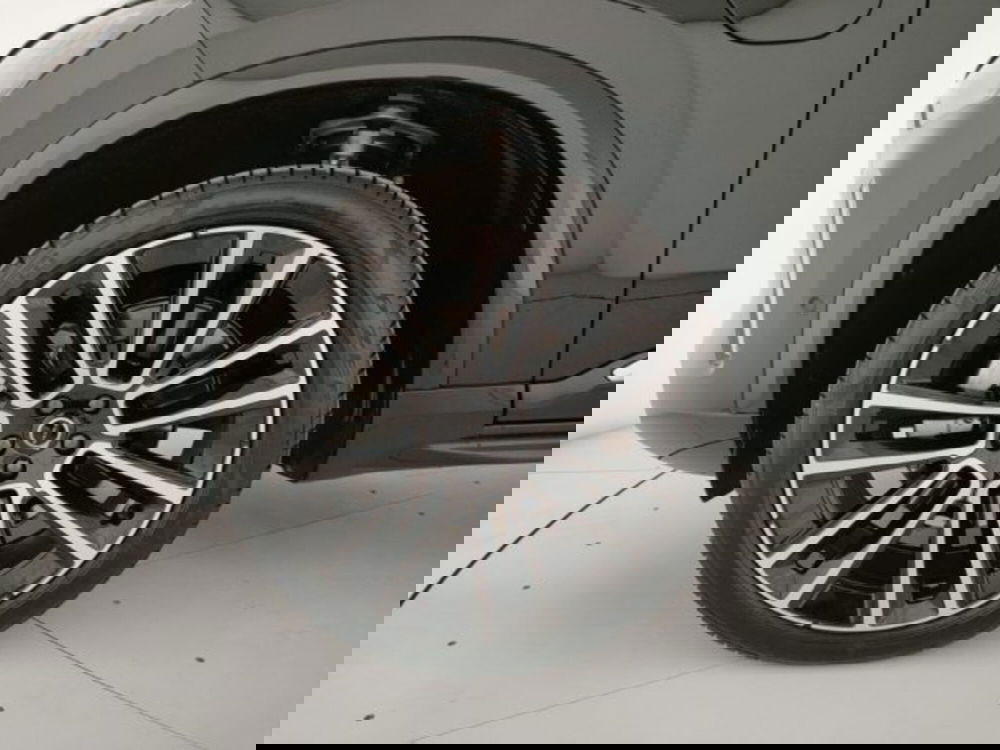 Volvo XC90 nuova a Modena (8)