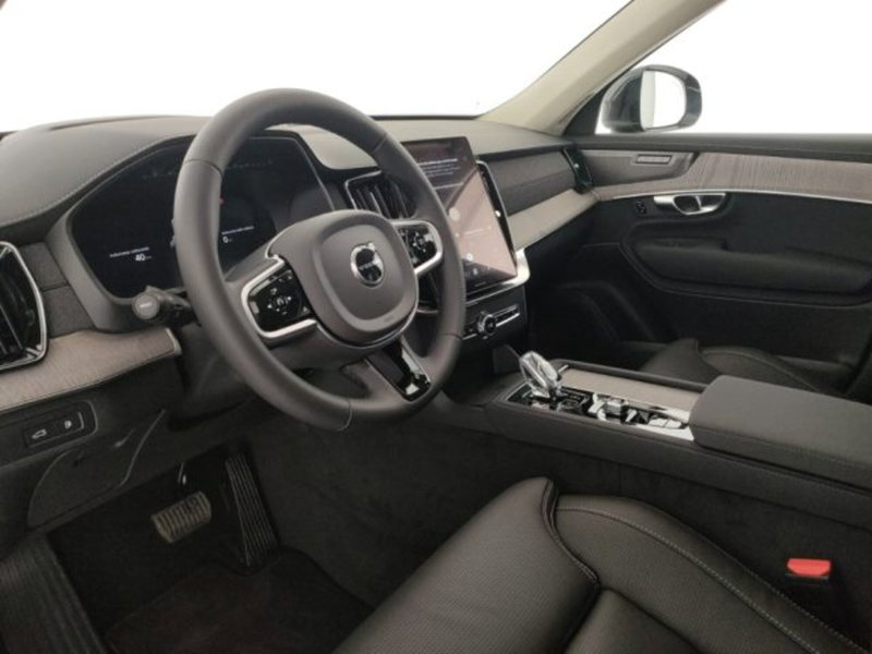 Volvo XC90 nuova a Modena (9)