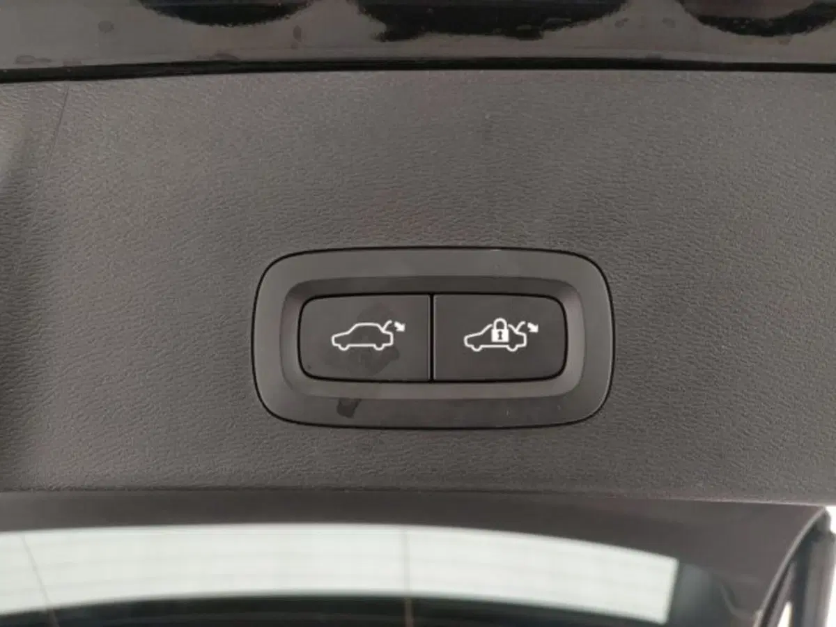 Volvo XC40 usata a Modena (14)