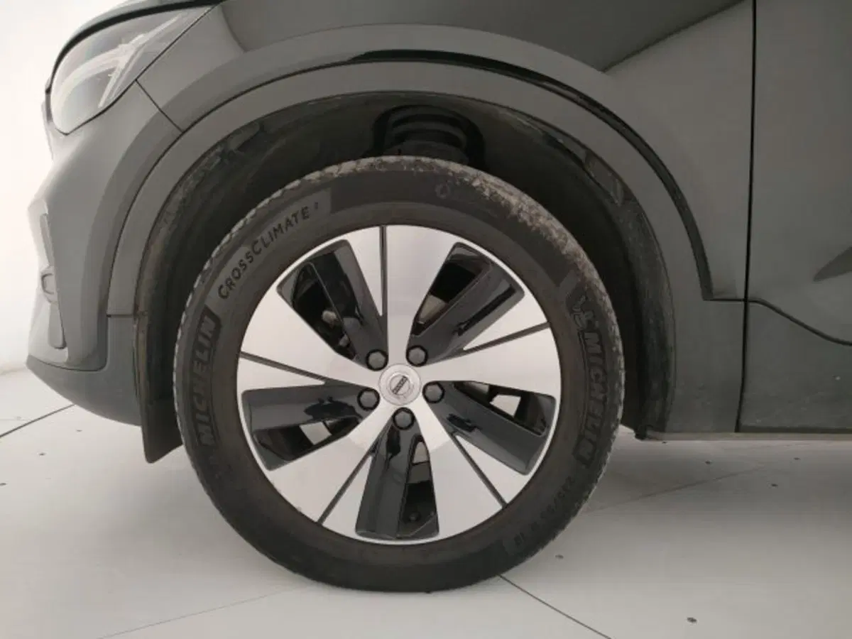 Volvo XC40 usata a Modena (8)