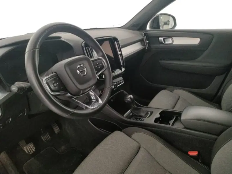 Volvo XC40 usata a Modena (9)