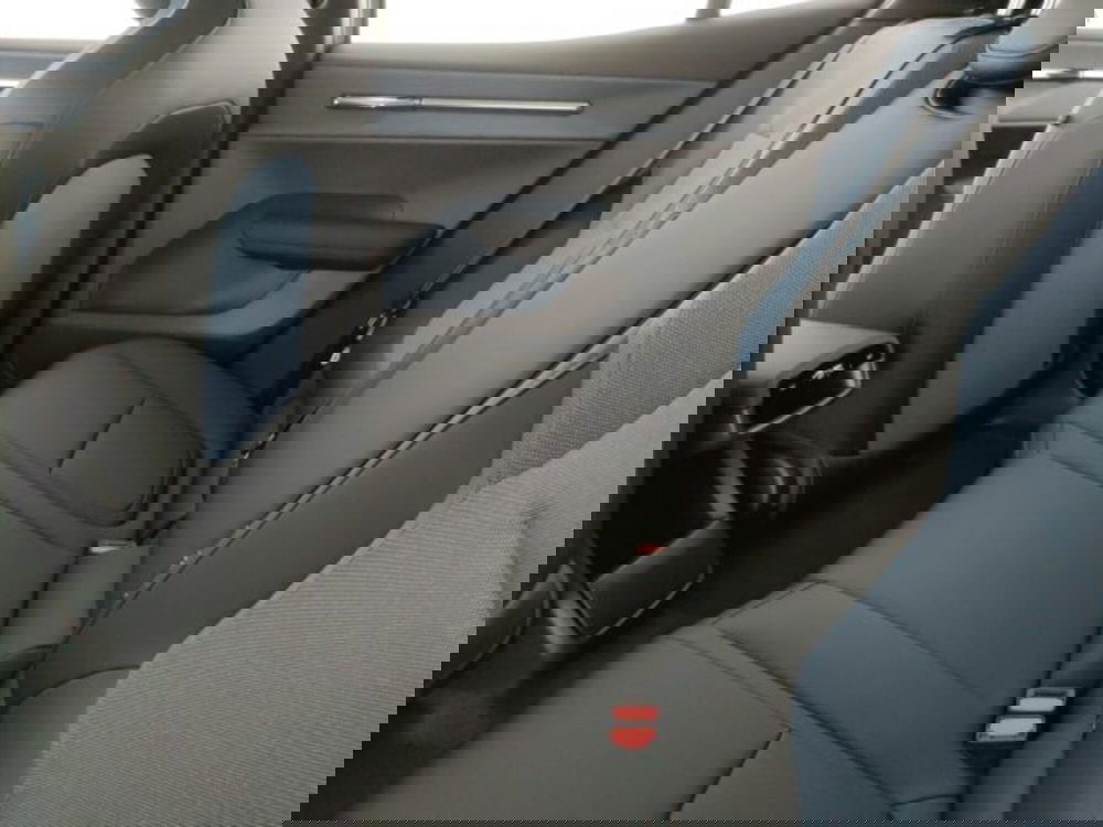 Volvo EX30 nuova a Modena (14)