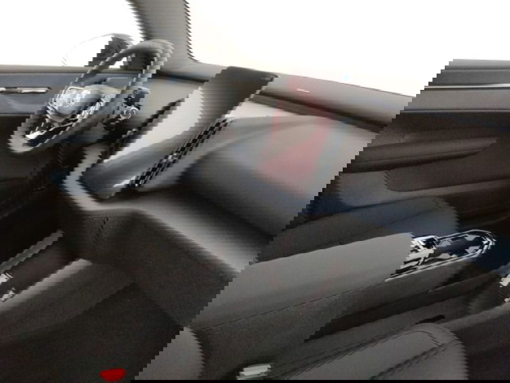 Volvo EX30 nuova a Modena (16)