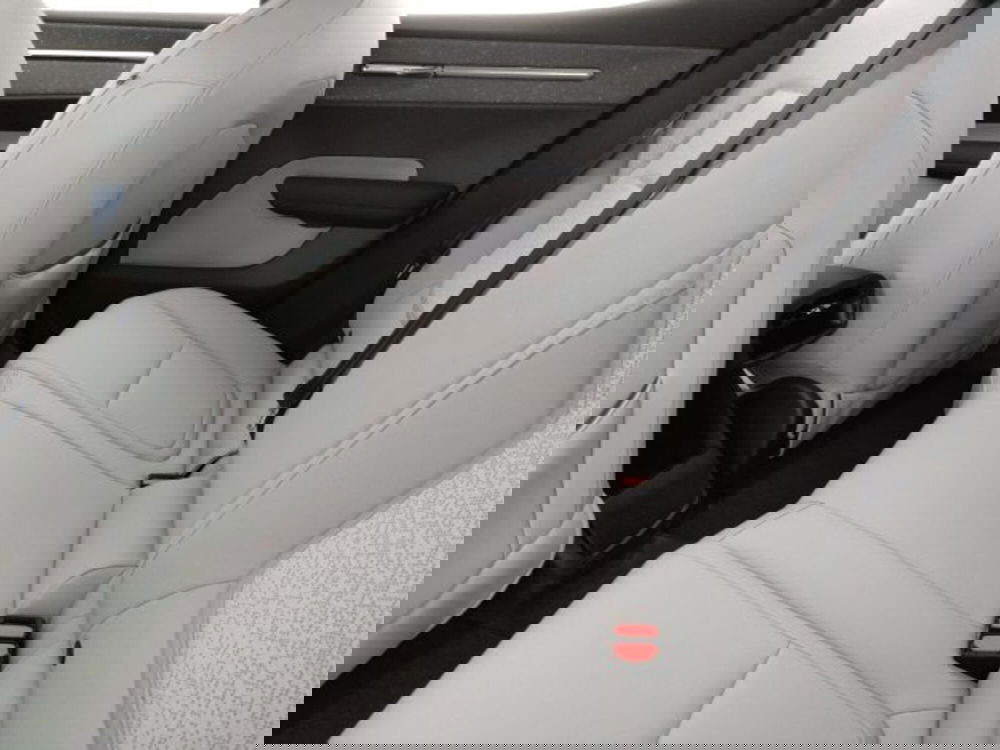 Volvo EX30 nuova a Modena (12)