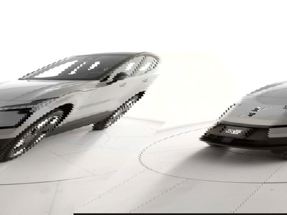 Volvo EX30 nuova a Modena (2)