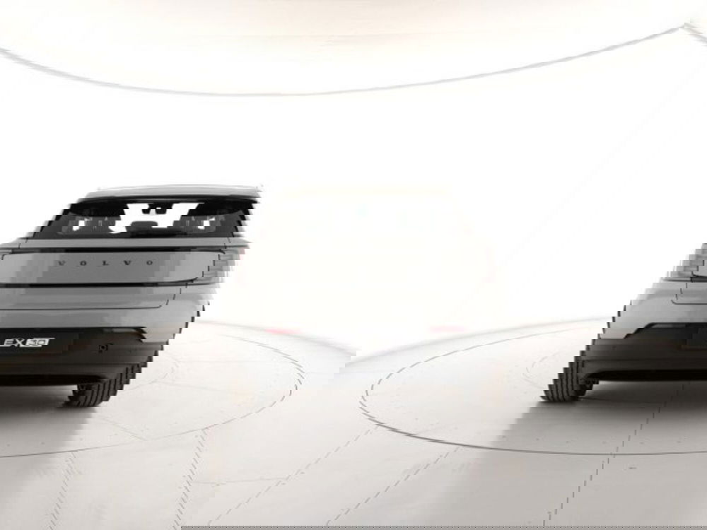 Volvo EX30 nuova a Modena (5)