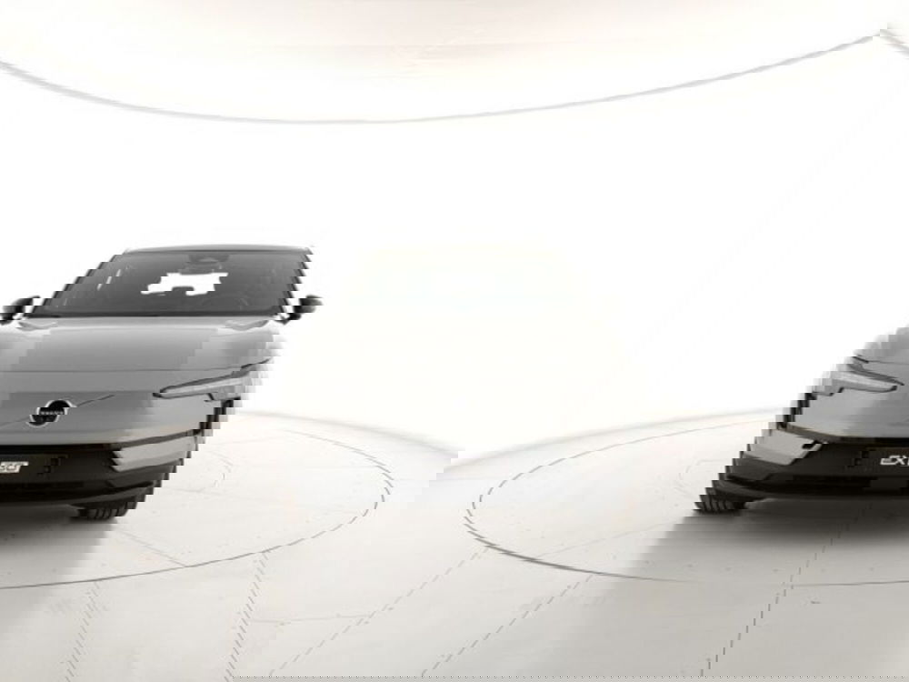 Volvo EX30 nuova a Modena (9)