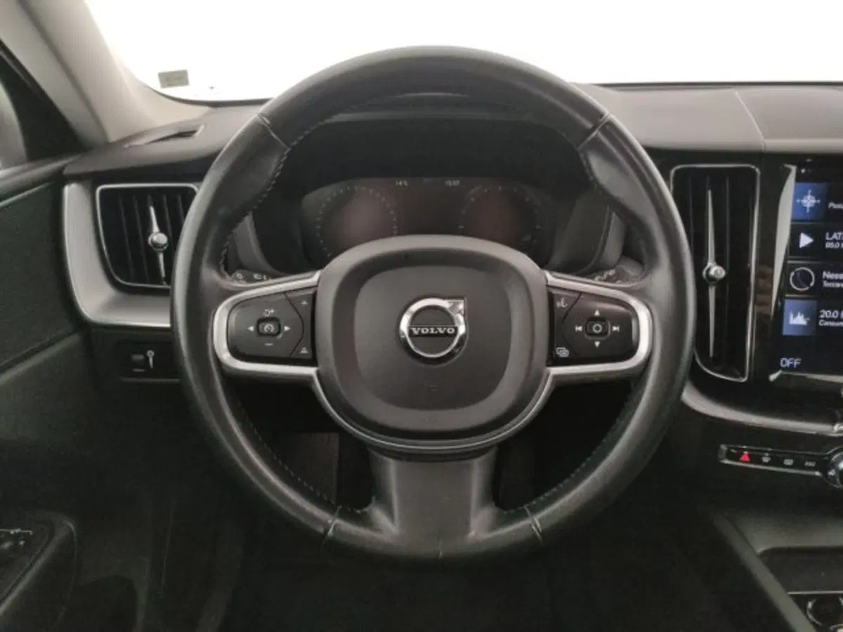 Volvo XC60 usata a Modena (14)
