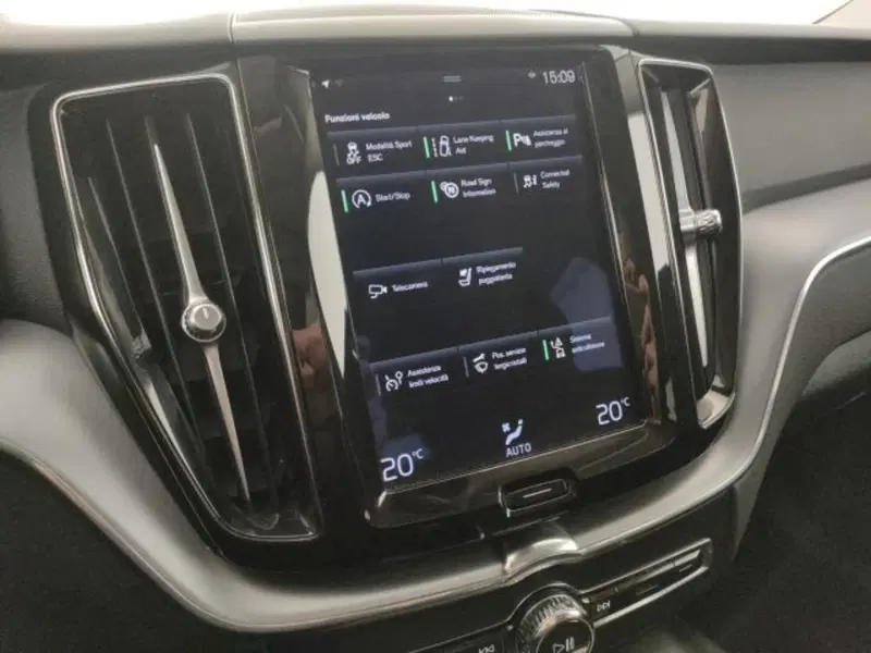 Volvo XC60 usata a Modena (18)