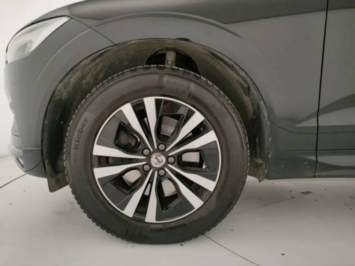 Volvo XC60 usata a Modena (8)