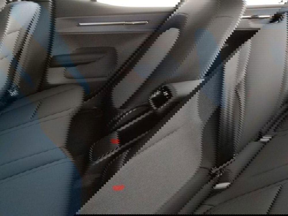 Volvo EX30 nuova a Modena (15)